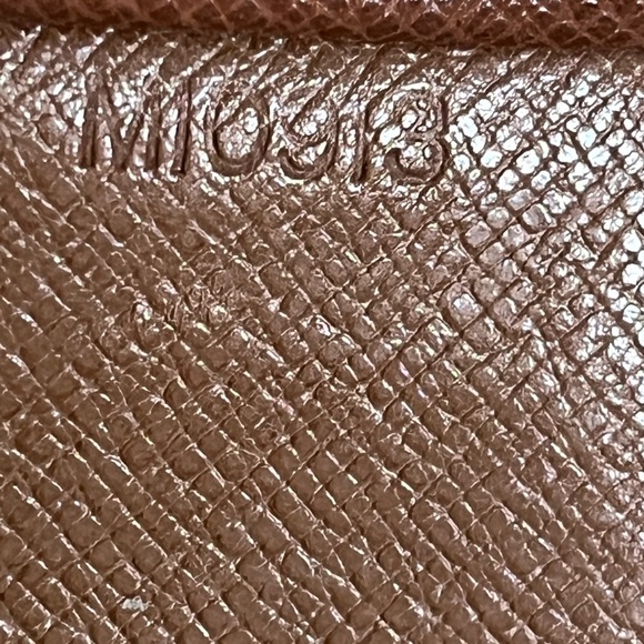 Louis Vuitton Brown Monogram card holder wallet - Picture 6 of 12